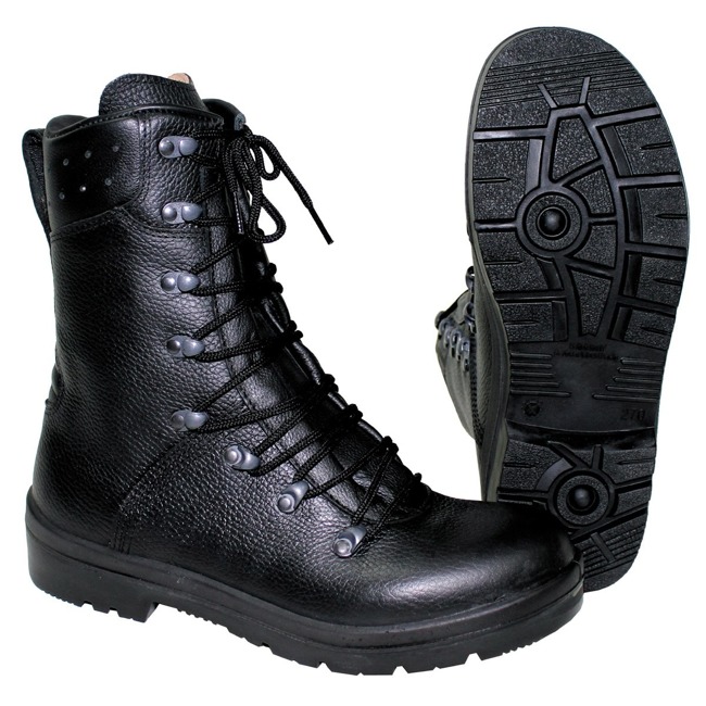 BW Combat Boots, Model 2007, black, original, like new