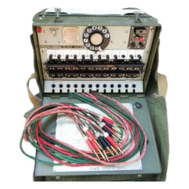 FIELD TELEPHONE EXCHANGE F 1612 - MILITARY SURPLUS ROMANIAN ARMY - LIKE NEW, IN PERFECT WORKING CONDITION