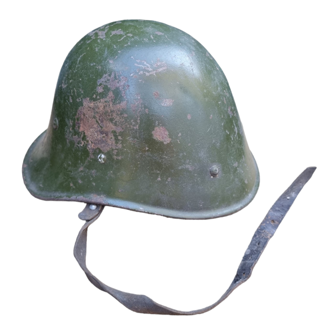 Rare collector's M1939 helmet dutch model, model WW2 34/39 - Surplus Romanian Army - worn, with rust marks, with original inner