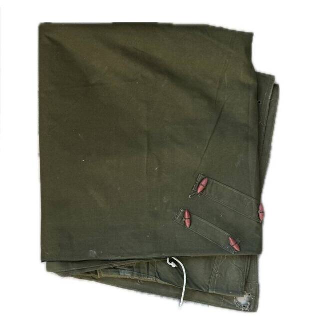 Romanian Plash-palatka, rain cape/shelter half, surplus, Olive, 1.80x1.80m - Used