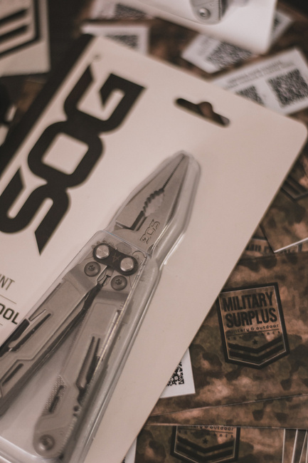 SOG POWERPINT MULTITOOL