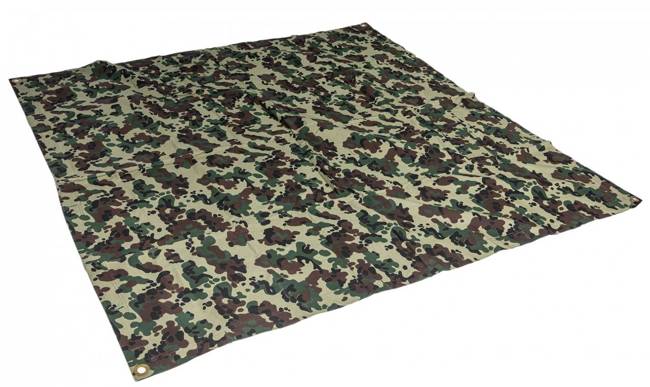 TENT TARPAULIN PLASH-PALATKA RAIN CAPE/SHELTER HALF - 180 x 180 CM - WOODLAND MOZAIC CAMO - ROMANIAN ARMY MILITARY SURPLUS - LIKE NEW