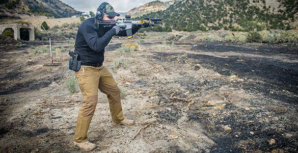 HYBRID TACTICAL PANTS® - NYCO RIPSTOP - Helikon-Tex® - PENCOTT® WILDWOOD™