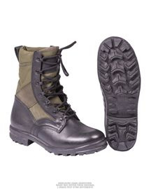 GERMAN OD BATTLE BOOTS TROPICS USED