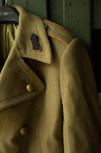 OLIVE OVERCOAT - ROMANIAN MILITARY SURPLUS - USED